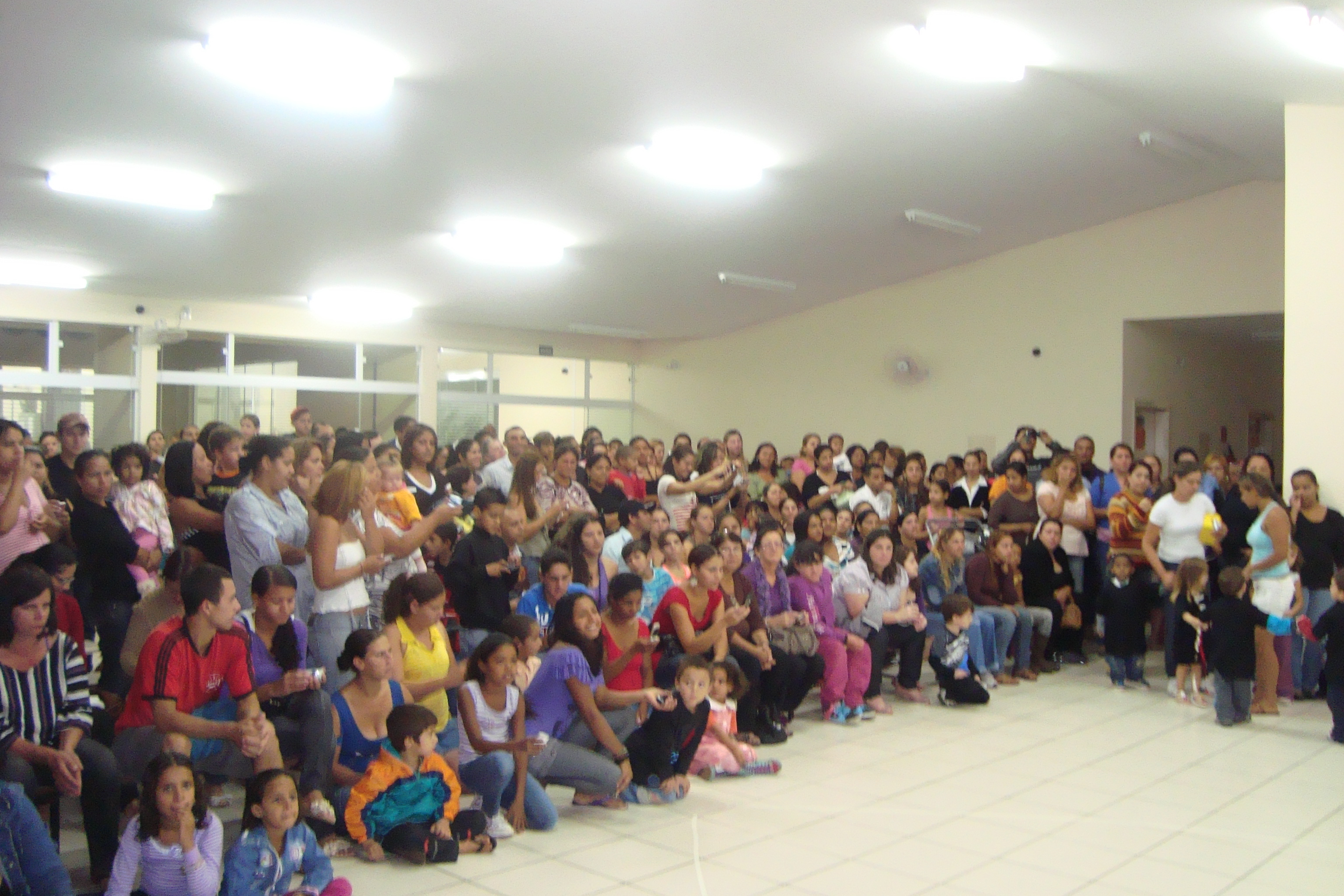 Surpresa para as mães da escola Coraly Julia Surpresa para as mães da escola Coraly Julia