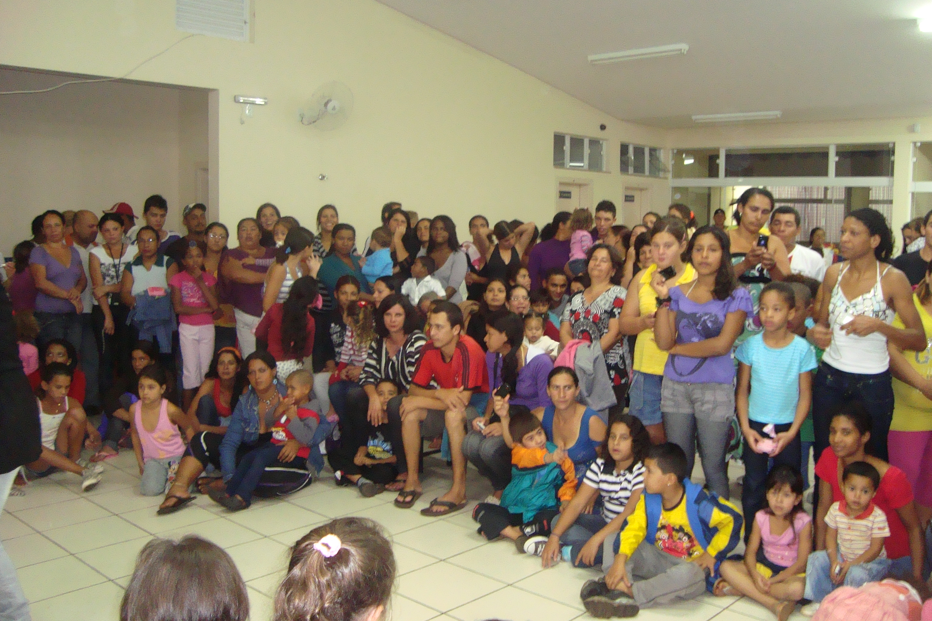 Surpresa para as mães da escola Coraly Julia Surpresa para as mães da escola Coraly Julia