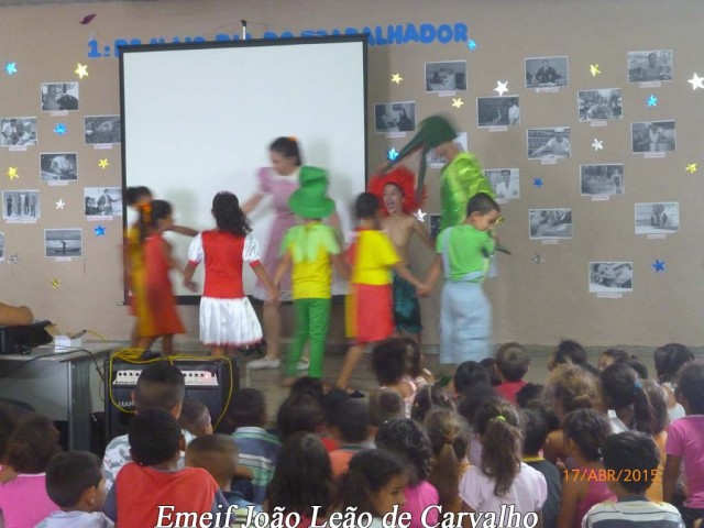 Dia do Livro - EMEIF Joo Leo de Carvalho