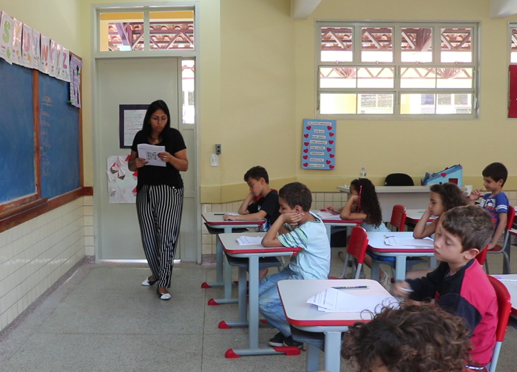 Alunos dos anos iniciais do Ensino Fundamental realizam avaliao do Mais Alfabetizao