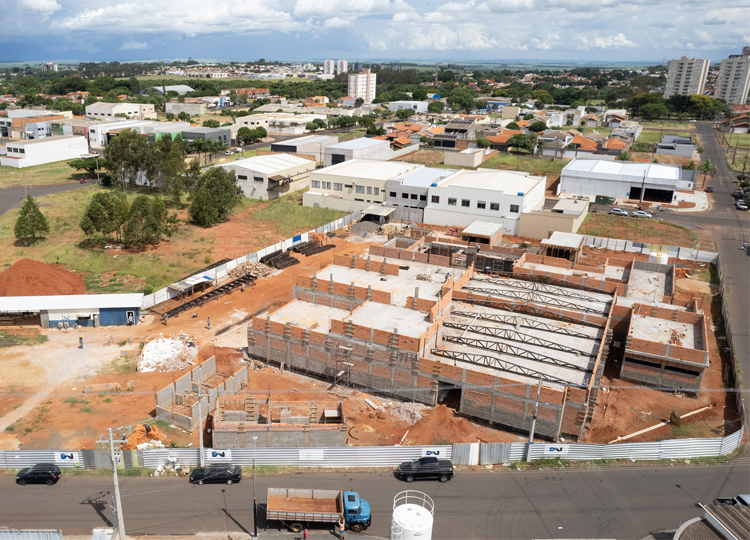 Construo da Central de Alimentao Escolar Prof Francisca Dias Kanthack - Irm Chiquinha  