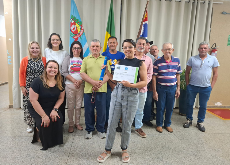 Educao de Jovens e Adultos: abrindo horizontes e transformando vidas
