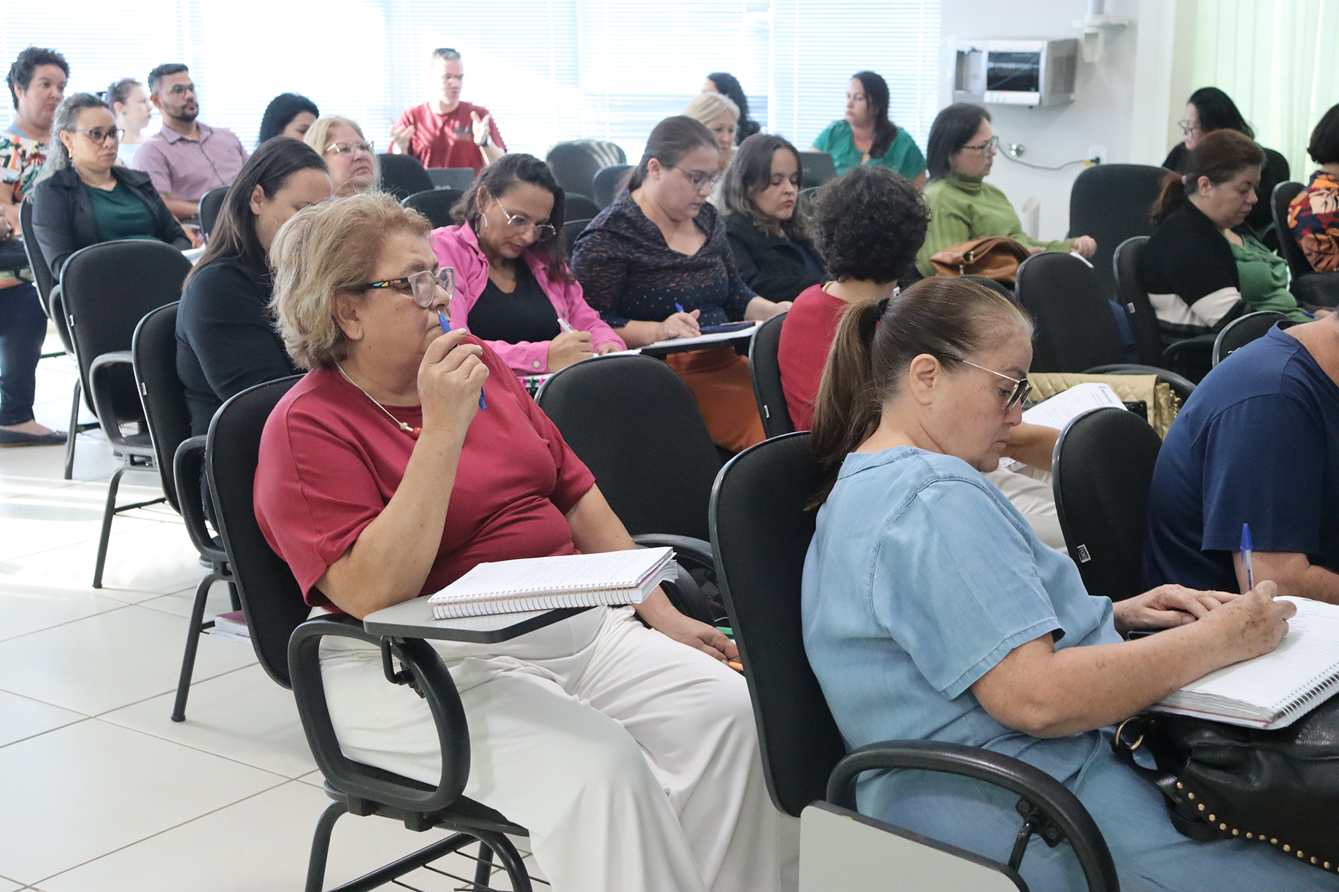 Prefeitura de Assis investe na formao de equipes gestoras com foco na educao inclusiva