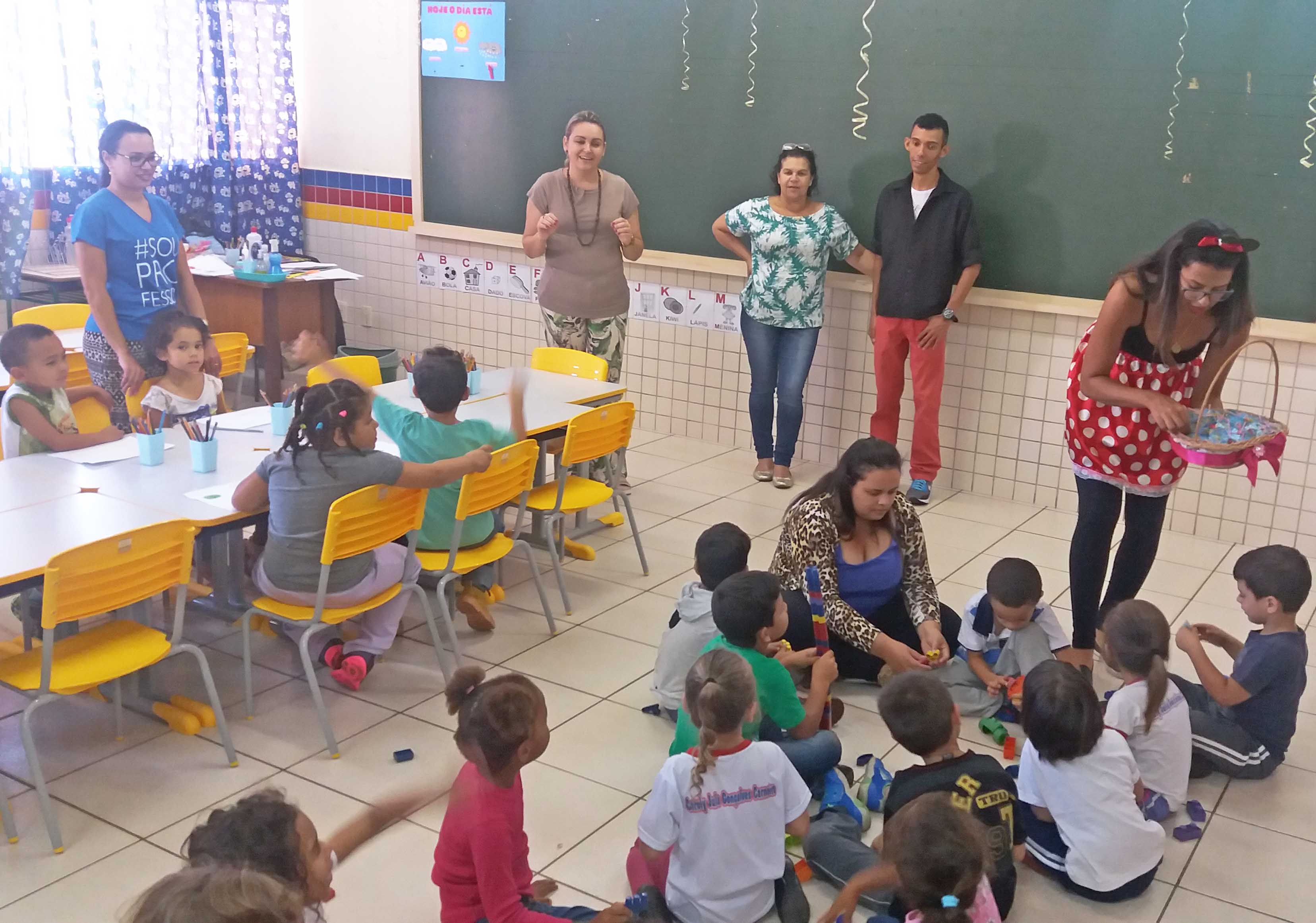 Alunos da Rede Municipal iniciam ano letivo com atividades motivacionais