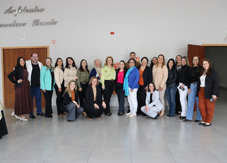 Polticas pblicas de alfabetizao fazem de Assis referncia na regio