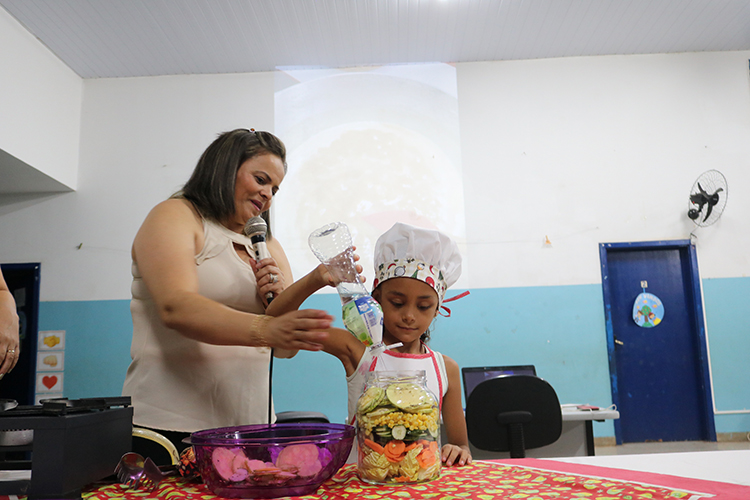 Escola Joo de Castro encerra Projeto Alimentao Saudvel