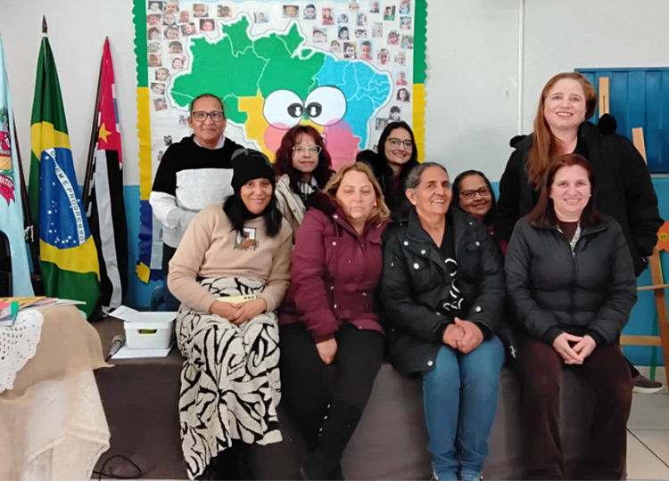 Secretaria Municipal de Educao de Assis promove exposio do PNEERQ na EMEI Pequena Aprendiz