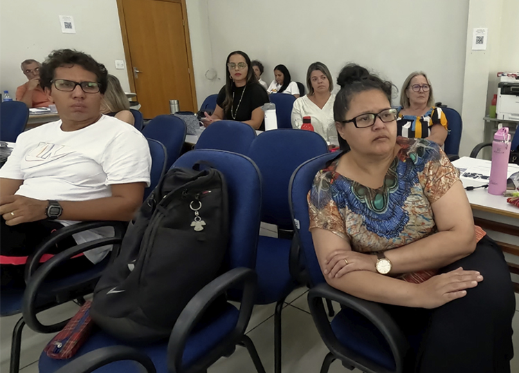 1 Encontro de Formao de Coordenadores com contedos da CEFORT - Universidade Federal do Amazonas