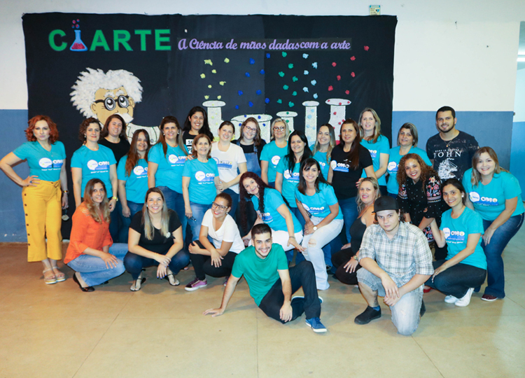 Escola Manoel Simes realiza tradicional Feira de Cincias e Artes